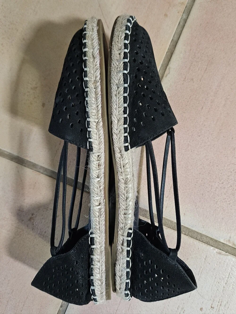 Eileen Fisher Lee 2 Espadrilles Perforated Black Nubuck